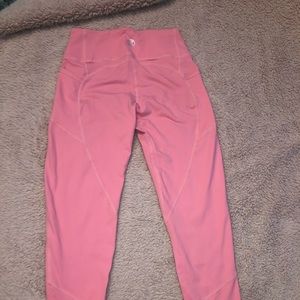 Intensity Heart Booty Leggings- Hot Pink